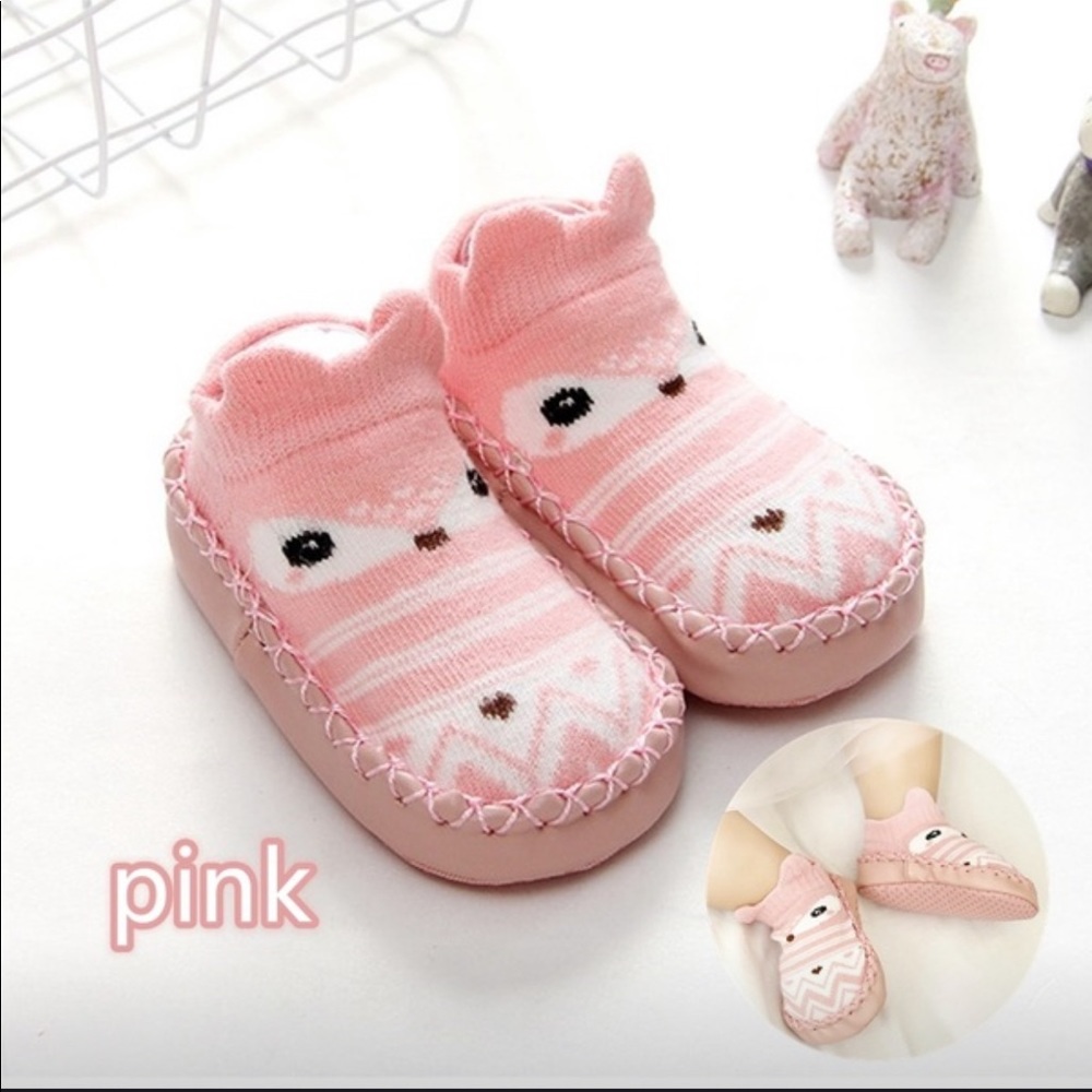 Adorable Pink Fox Moccasin Socks 🦊